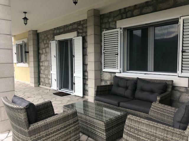 Vila Jovanka Tivat Ngoại thất bức ảnh